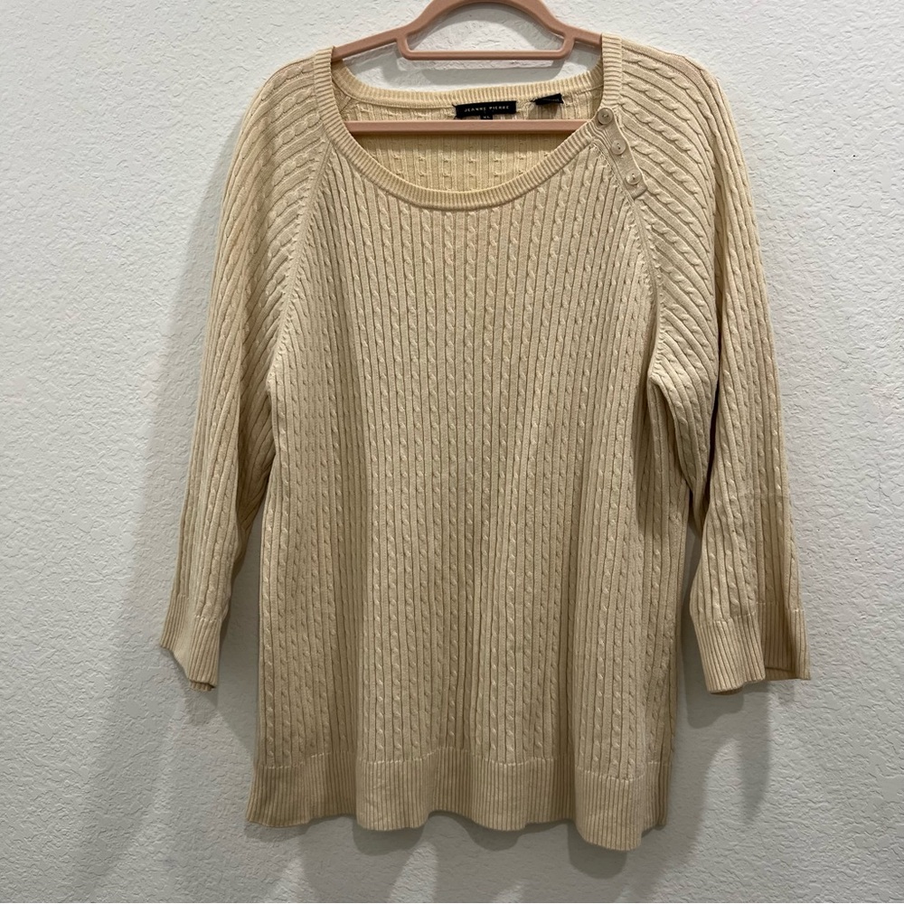 Jean Pierre Woman’s cream colored cable knit sweater size XL‎ 100% Cotton